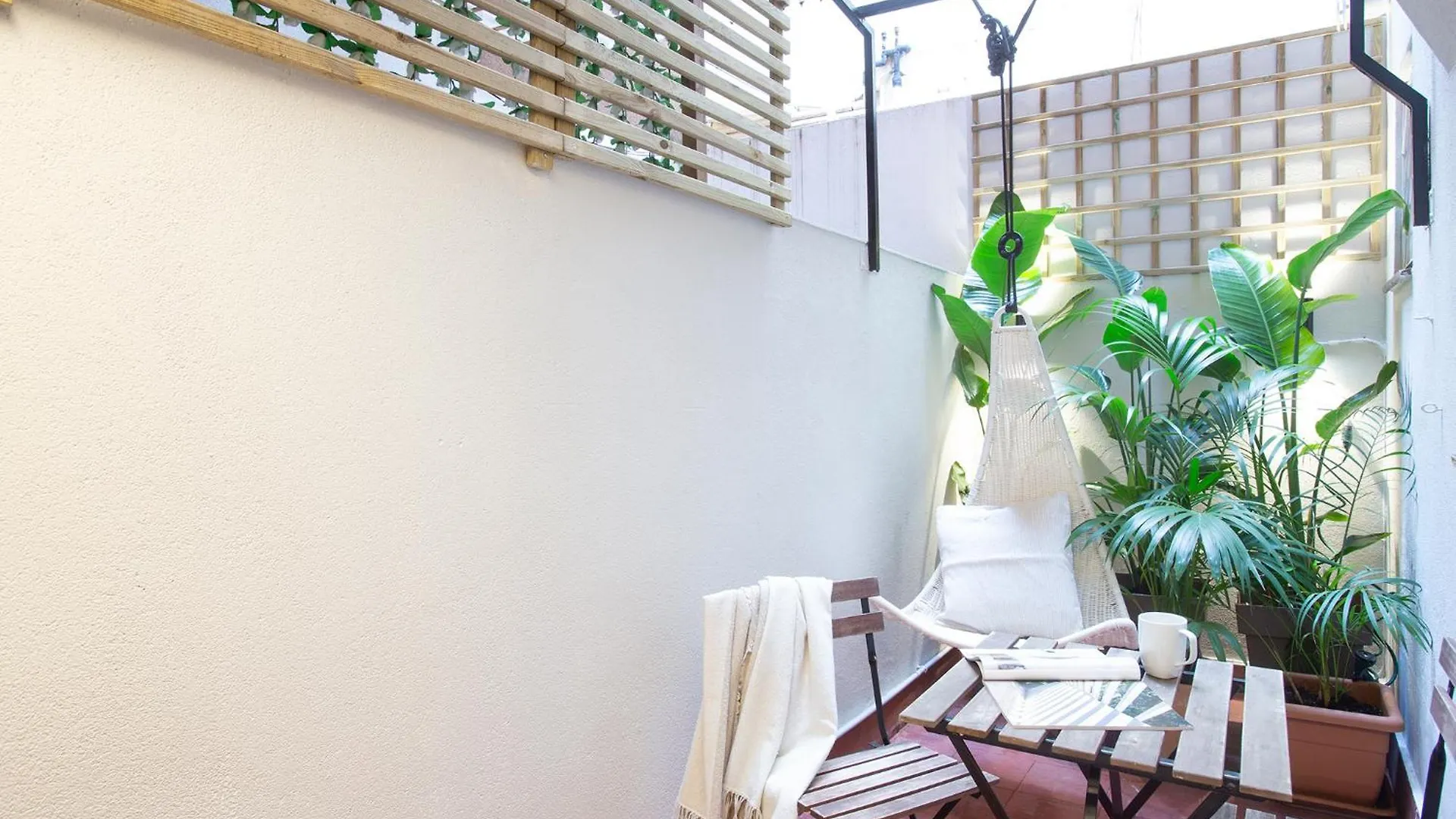 ברצלונה 'Vicens Gem' Private Terrace Hs Wi-Fi In Gracia By Myrentalhost דירה